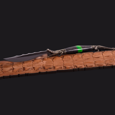 Exclusive Luxury Collectible Knife