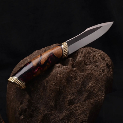 Premium hunting knives